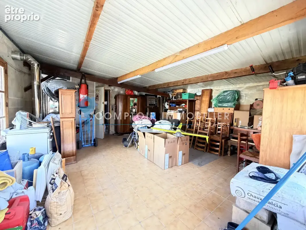 Ensemble immobilier - photo 8