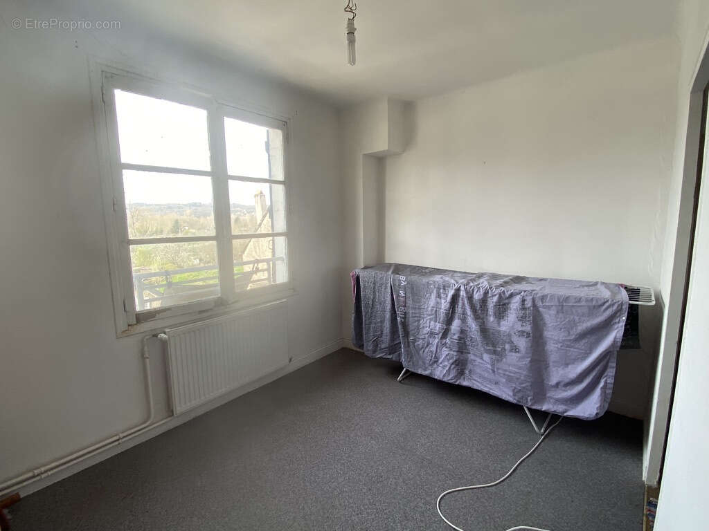 Appartement à TERRASSON-LAVILLEDIEU