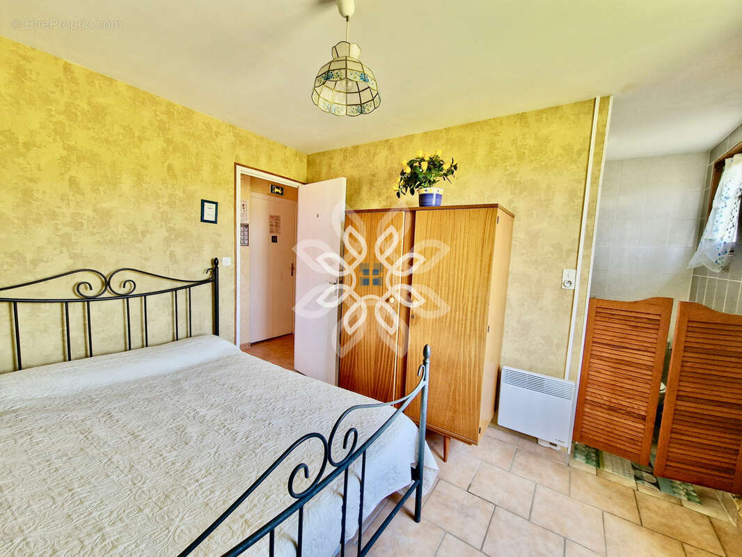 Ensemble immobilier 498,50m2 - photo 20