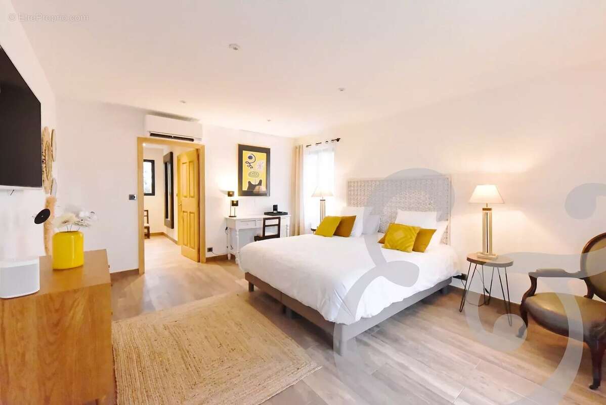 Maison à EYGALIERES