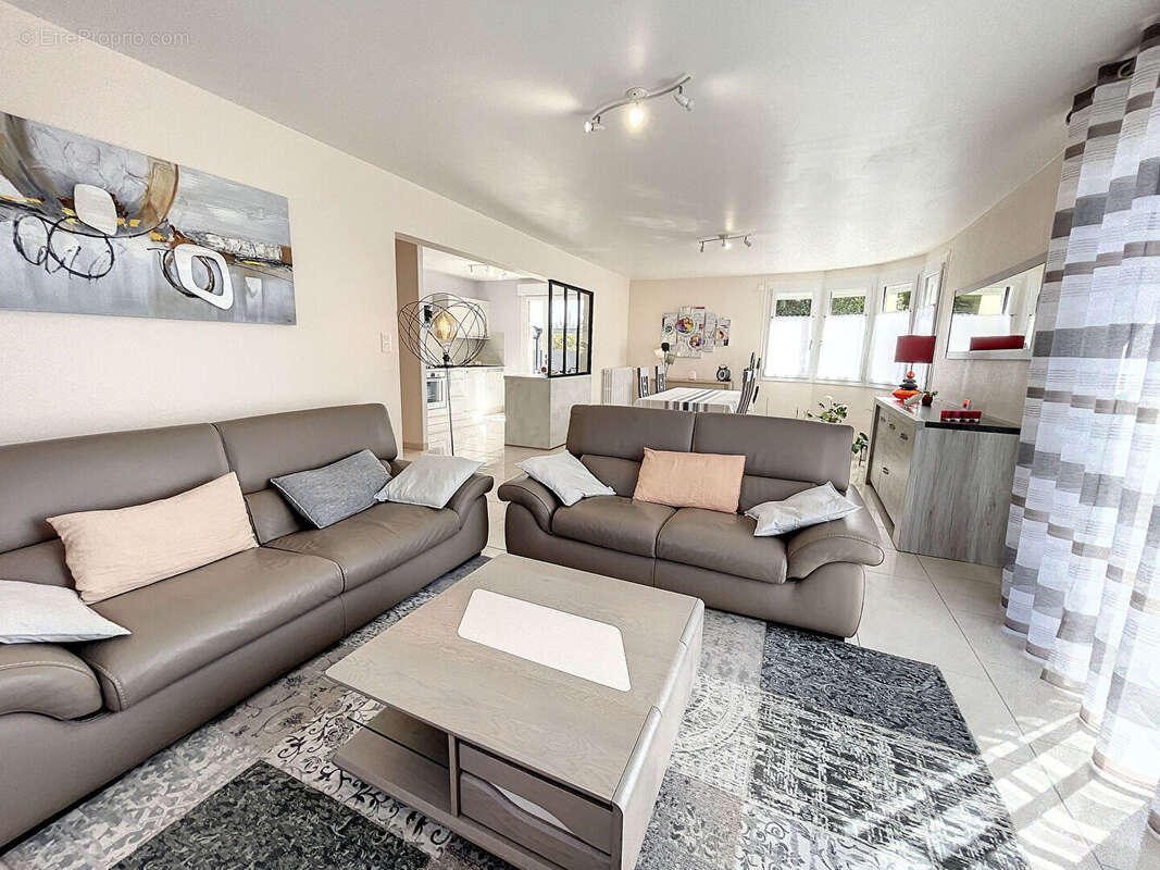 Maison à SAINT-HILAIRE-DE-RIEZ