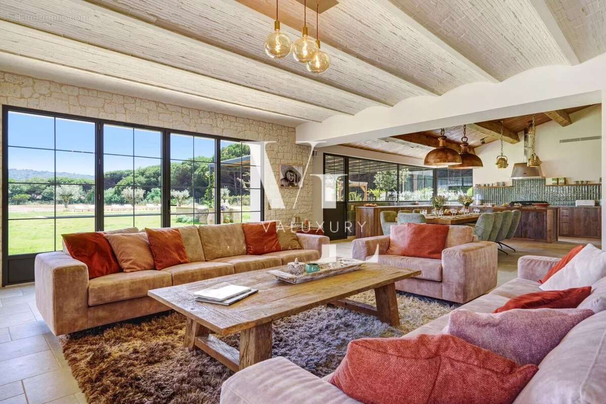 Maison à RAMATUELLE