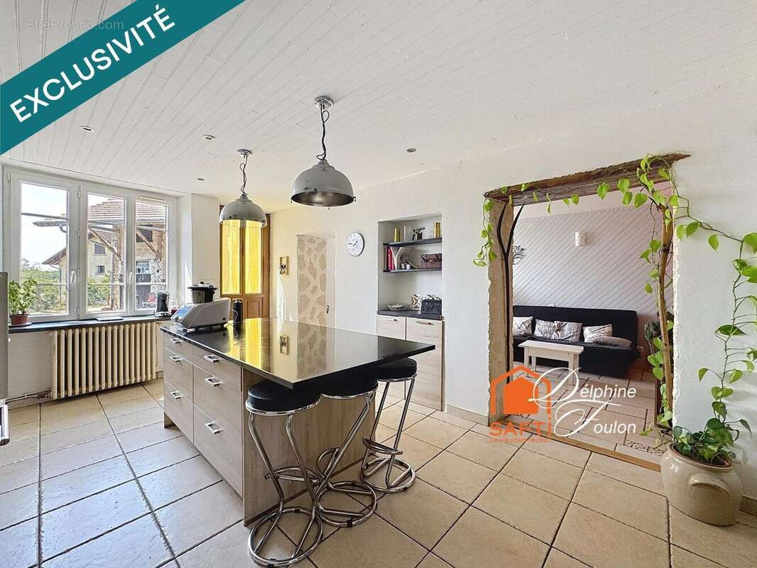 Photo 3 - Maison à SAINT-GENIX-SUR-GUIERS