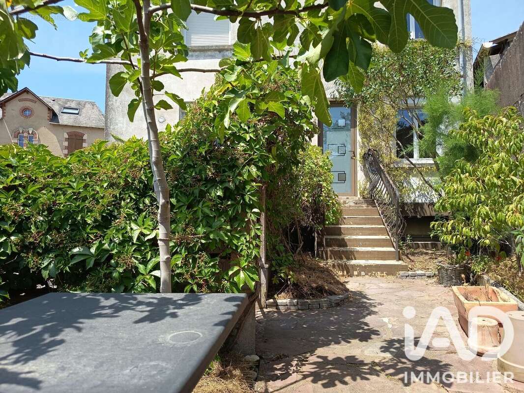 Maison 127 m² à Sainte-Florence  - photo 7