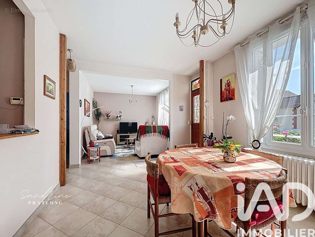 Photo 2 - Maison à ERMONT