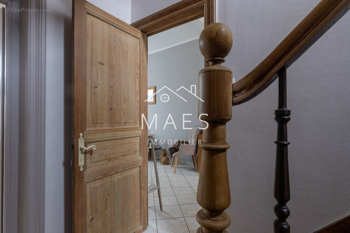 Maison à WAMBRECHIES