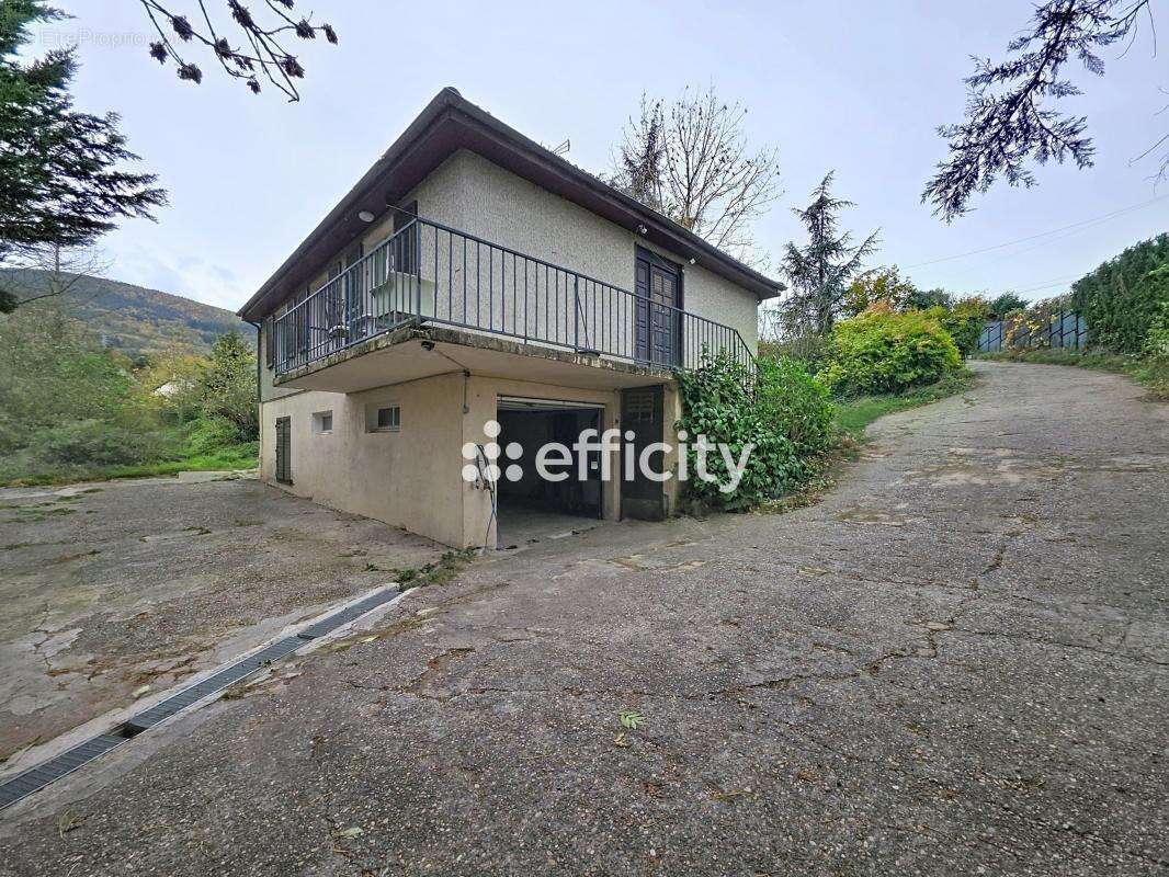 Maison à SAINT-CHAMOND