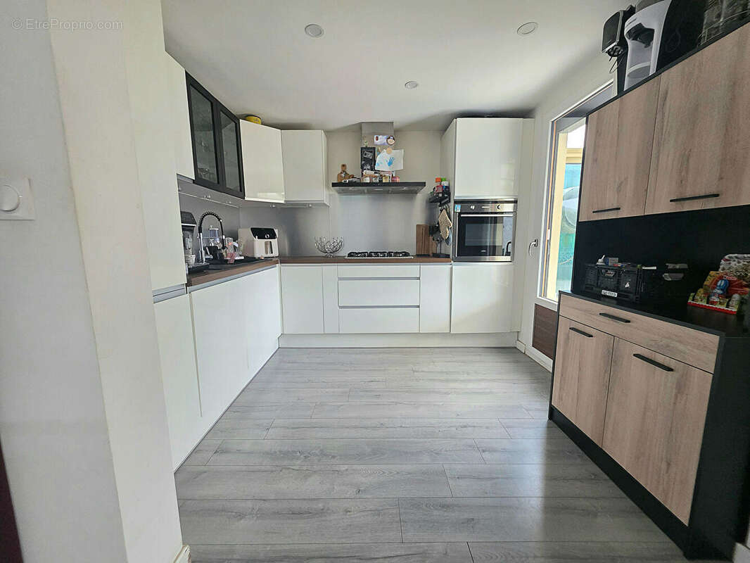 Maison à SAINT-QUENTIN-FALLAVIER