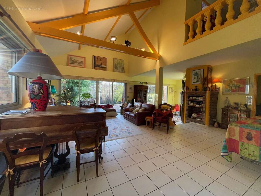 Maison à SUCY-EN-BRIE