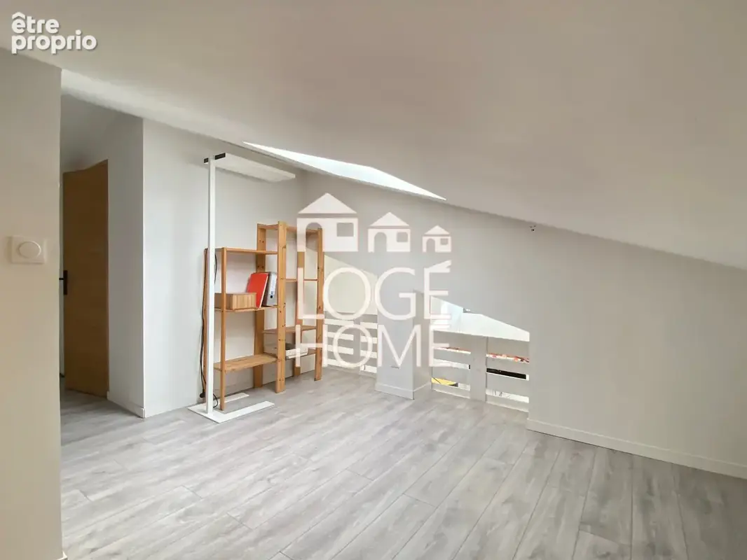 Maison 4 pièces 105 m² à vendre à La Bassee (59480) - photo 6