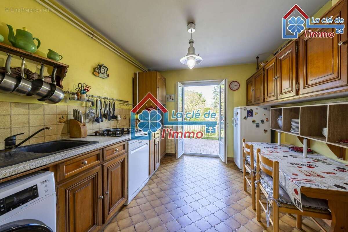 Maison familiale - 4 chambres + garage + jardin - photo 4