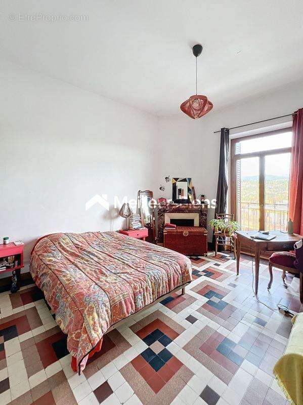 Appartement à JOYEUSE