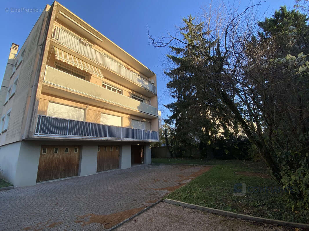 Appartement à VILLEURBANNE