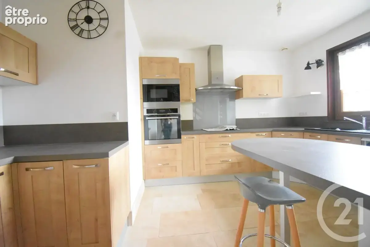 Maison 5 pièces 119 m² à vendre à Abrest (03200) - photo 4