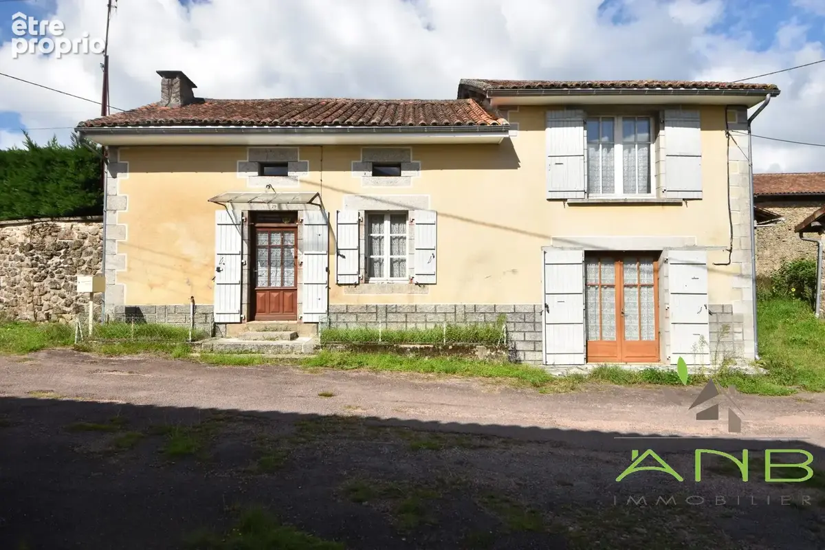 Maison 6 pièces 106 m² à vendre à Busserolles (24360) - photo 1