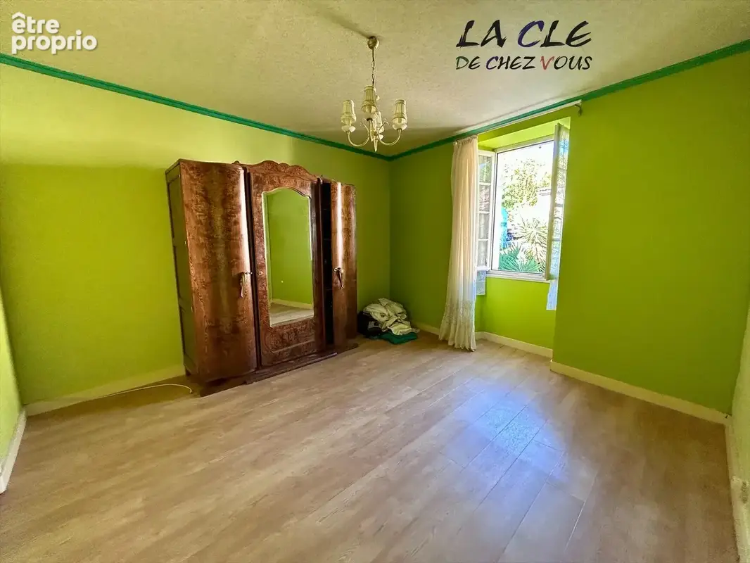 Maison ancienne avec local commercial - photo 6