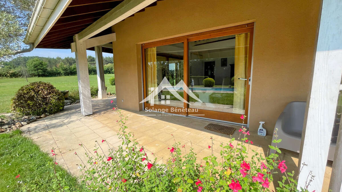 Maison à CASTELJALOUX