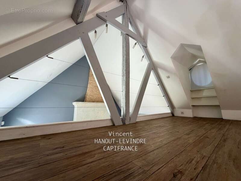 Maison à SOULAIRE-ET-BOURG