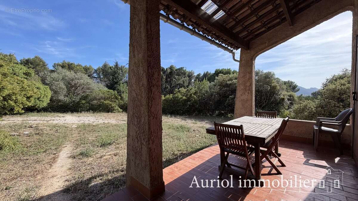 Maison à MARSEILLE-11E
