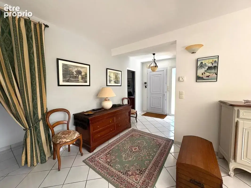 Maison contemporaine 6 pieces 156m2 avec double garage, quartier recherche - photo 5