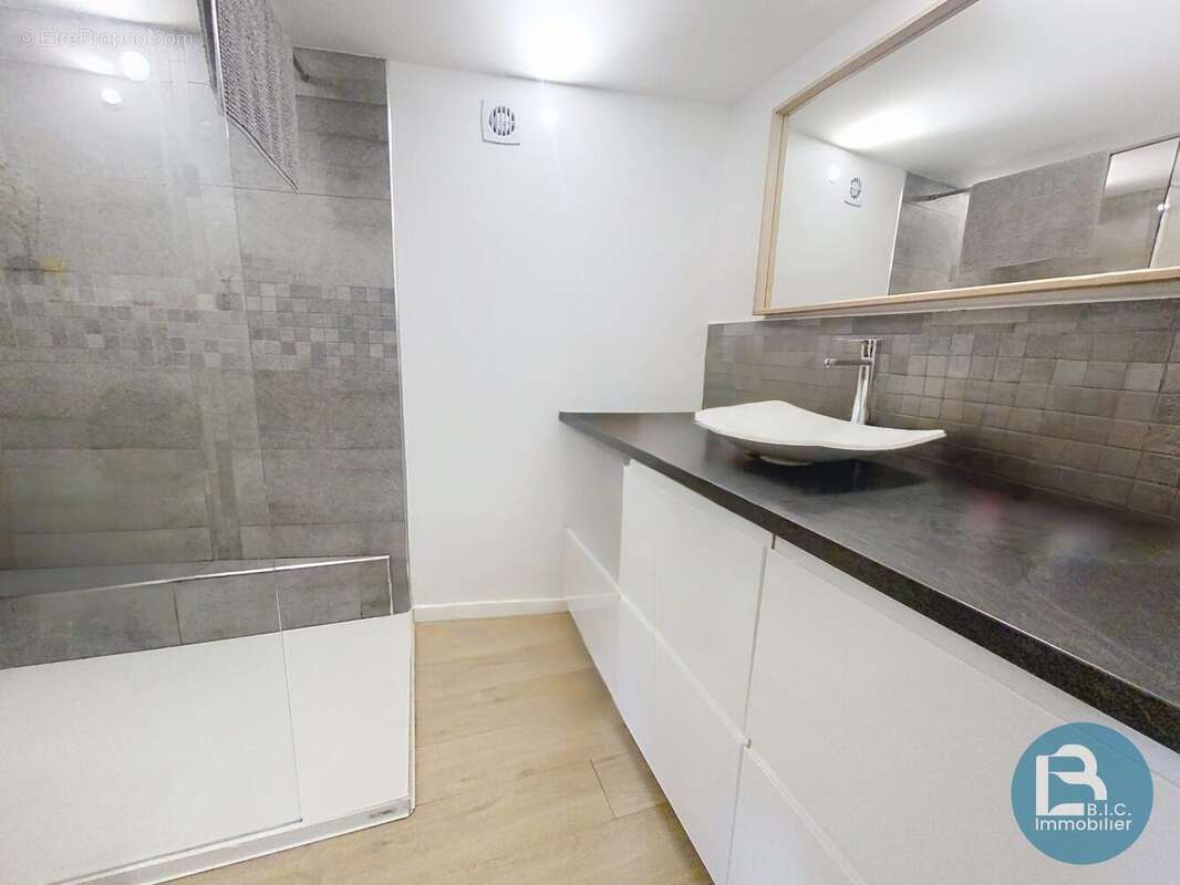 Appartement à SAINT-CYR-AU-MONT-D'OR