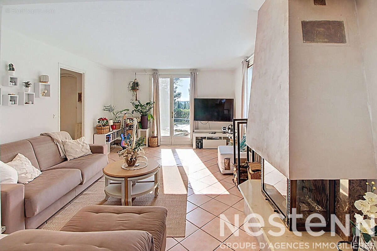 MAISON A VENDRE A LORGUES de 106 m2 de plain pied avec piscine sur un terrain clos de 2676m² - photo 25