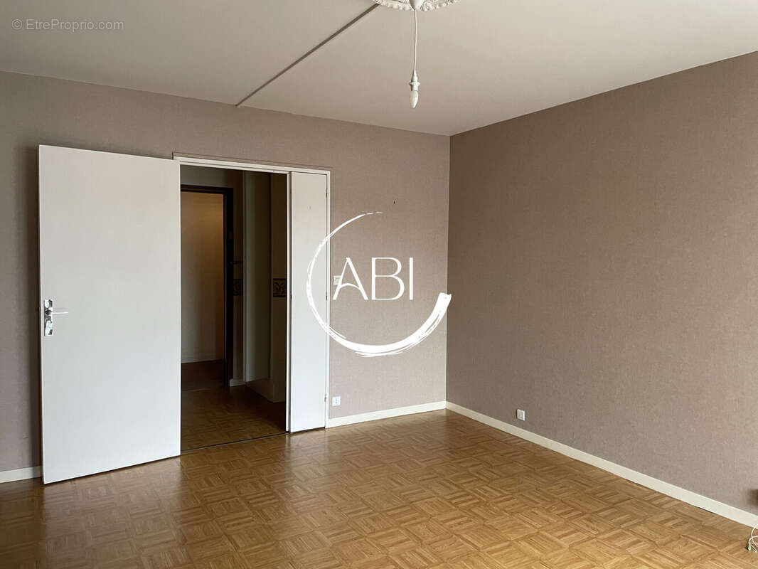 Appartement à BAGNOLES-DE-L&#039;ORNE