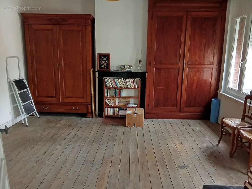 Maison de ville avec potentiel - photo 3