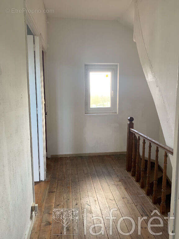 Maison à LE CATELET