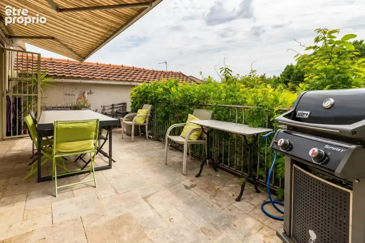 Maison de 13 pièces de 325 m² à Athis-Mons - photo 18