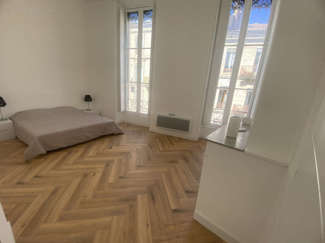 Appartement à NIMES