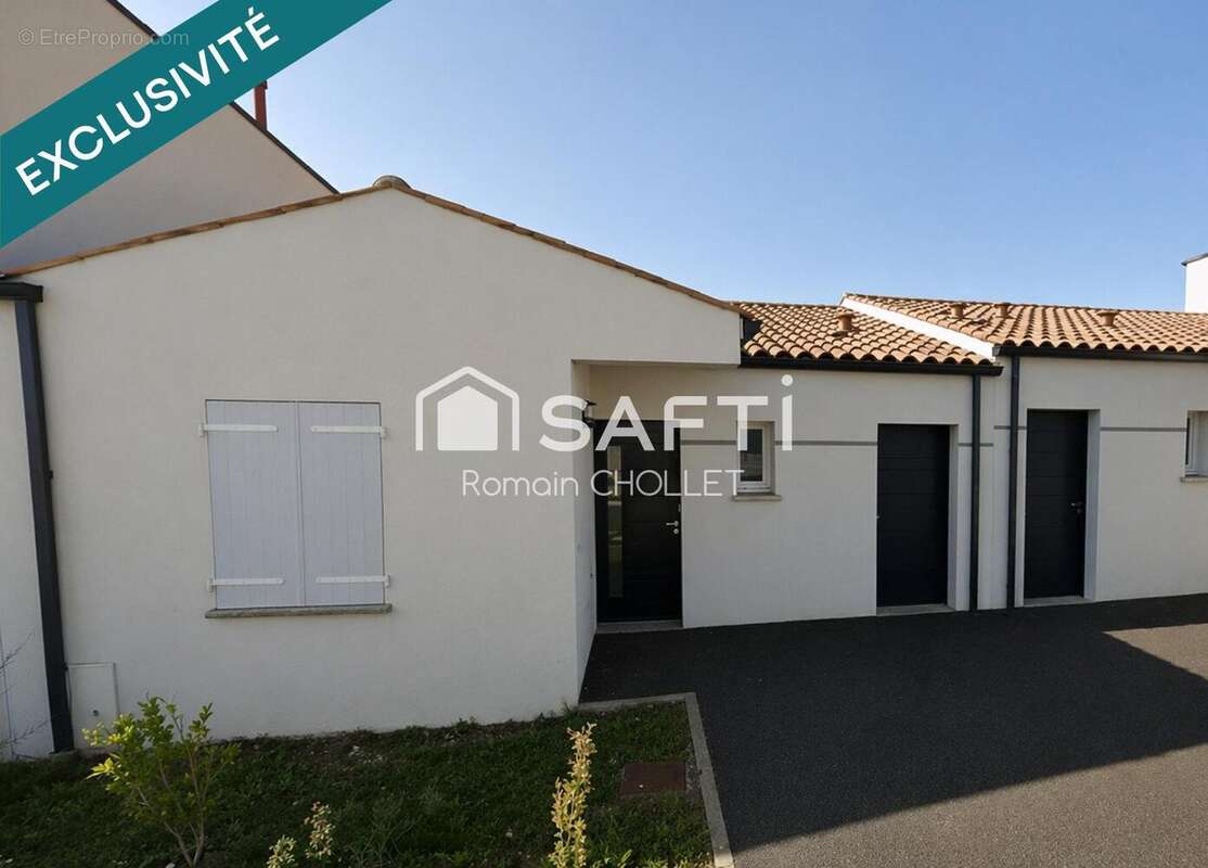 Photo 2 - Maison à ANGLIERS