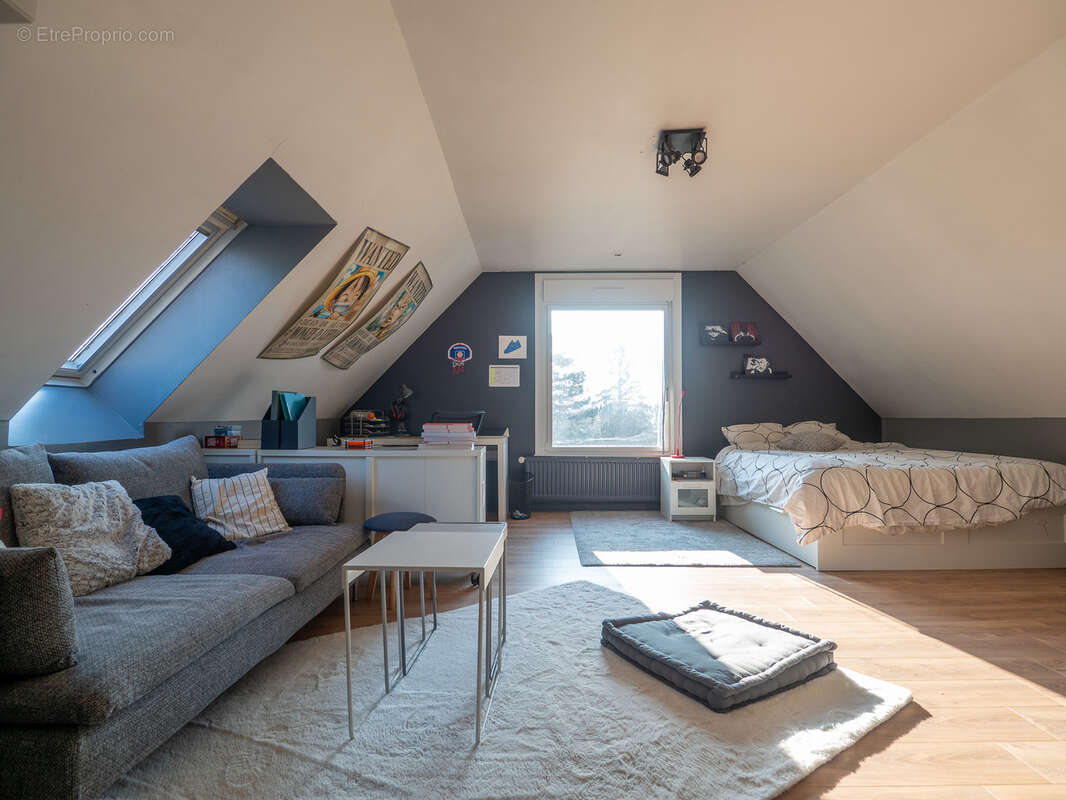 Maison à CHERENG