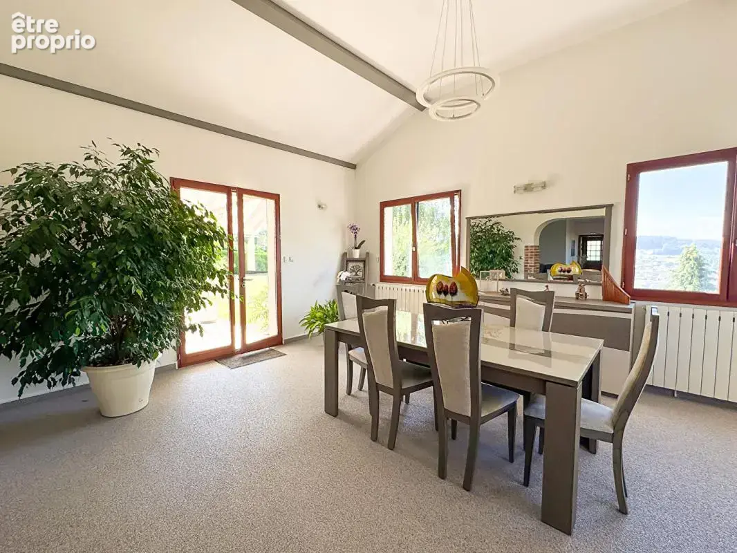 Villa 5 pièces 178 m2 avec piscine - photo 7