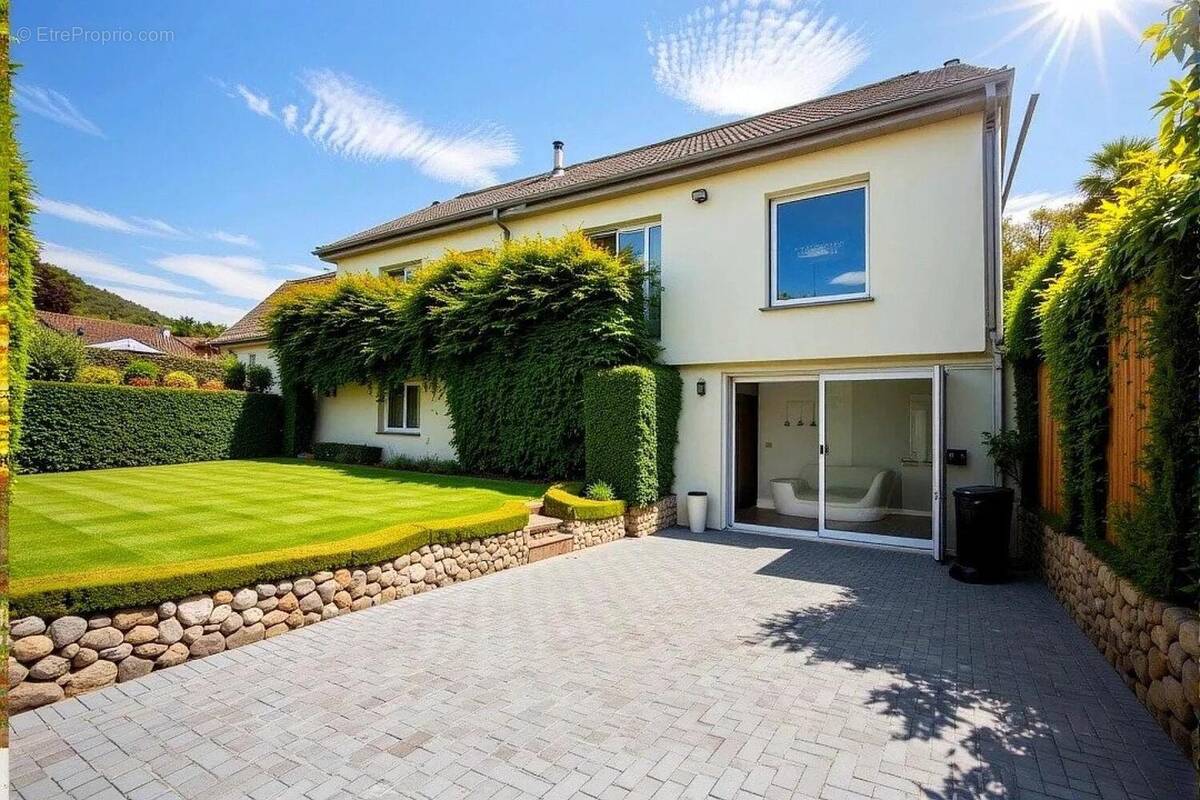 Photo 1 - Maison à ORRY-LA-VILLE