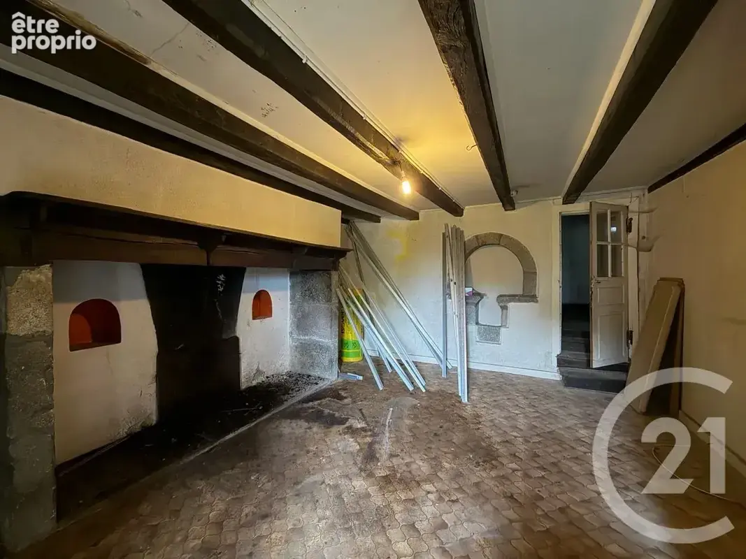 Maison 6 pièces 140 m² à vendre à Crandelles (15250) - photo 2