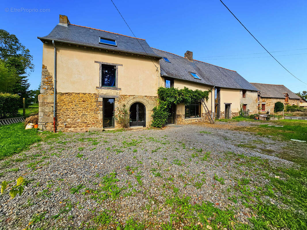 Maison à FEINS