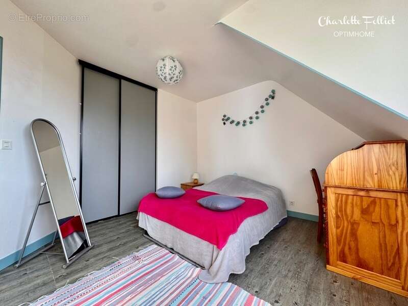 Maison à LE MINIHIC-SUR-RANCE