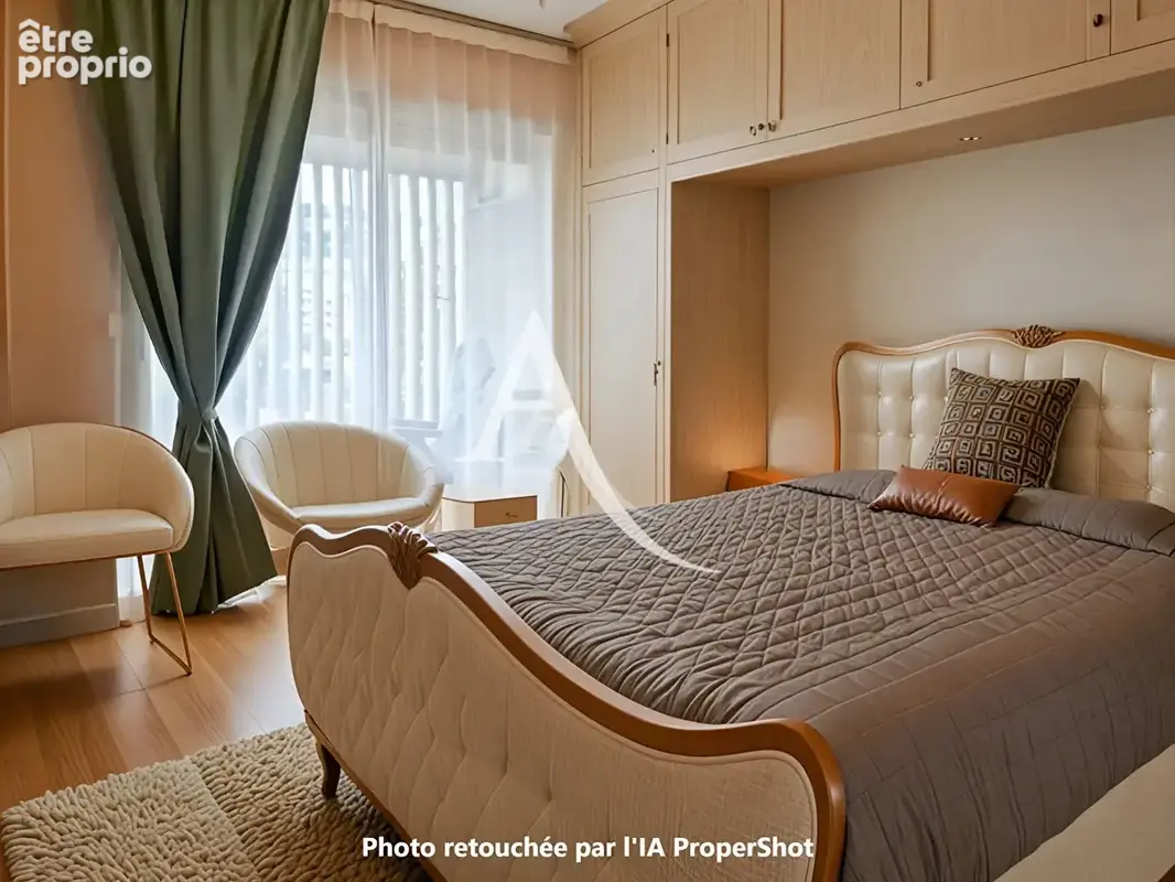 Appartement Cannes 2 pièces 42 m² - Banane - Proche plages Croisette - Vue dégagée collines. - photo 3