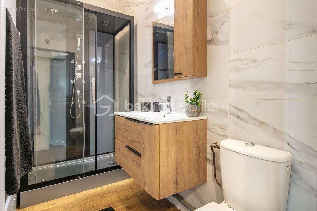 Appartement à RIVES