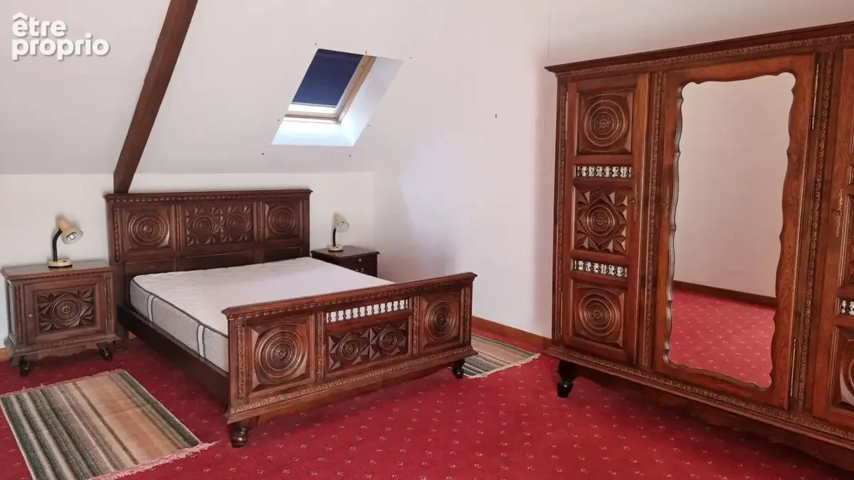 MORBIHAN, Proche de Rohan, Charmante maison mitoyenne d'extrémité avec 2 chambres, vendu meublé - photo 11