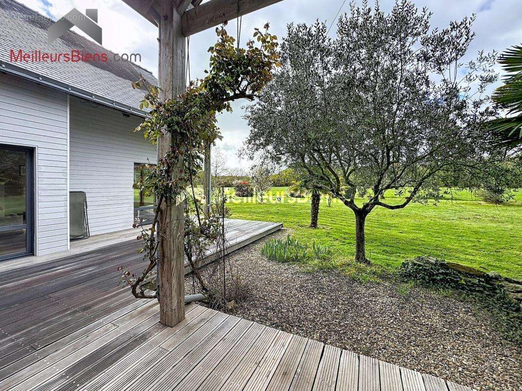 Maison à SAINT-MOLF