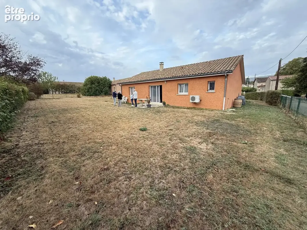 VIRE - Maison de plain-pied - photo 8