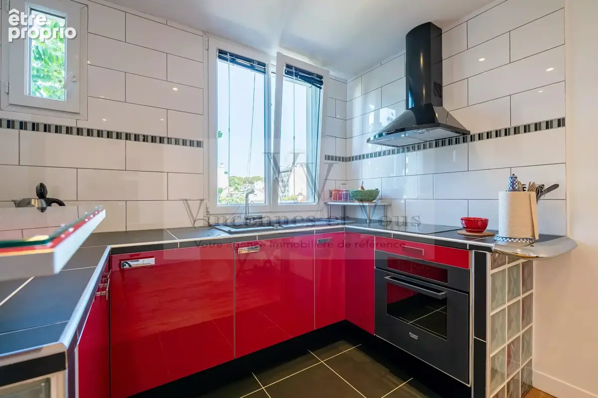 Studio -  30.35m² - 3ème avec ASCENSEUR - photo 4