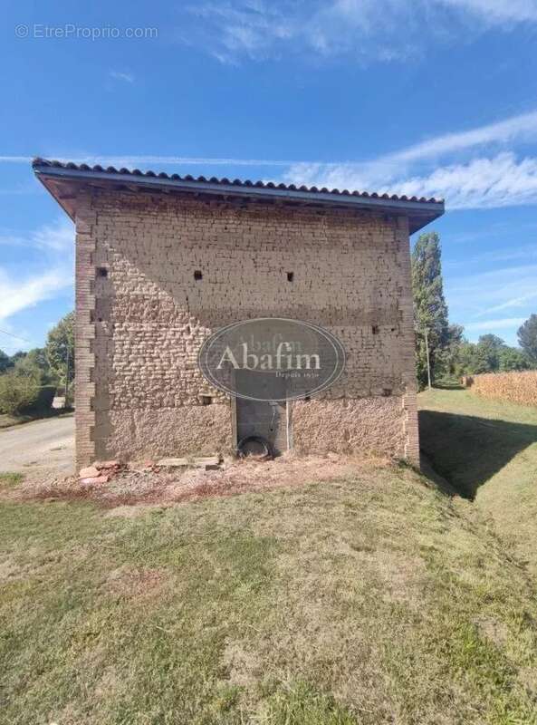 Maison à SAINT-PE-DELBOSC