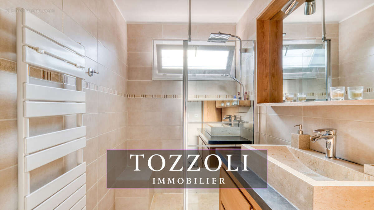 Maison à SAINT-QUENTIN-FALLAVIER