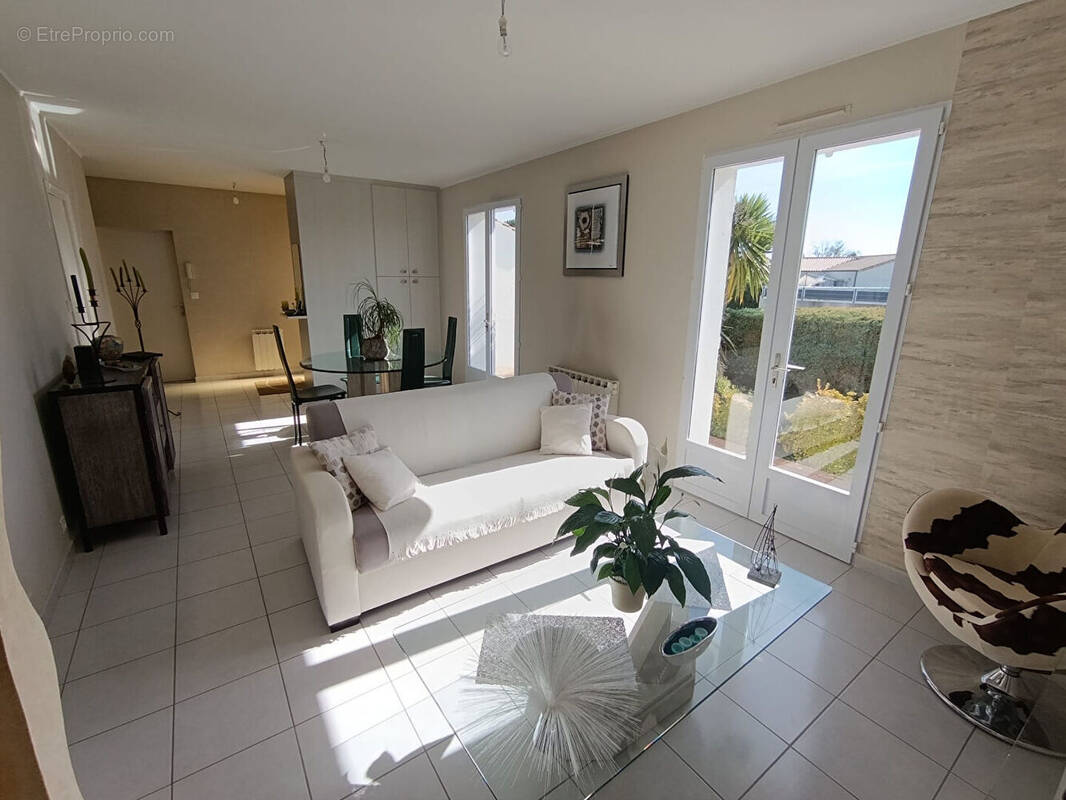 Maison à SAINTE-FLAIVE-DES-LOUPS