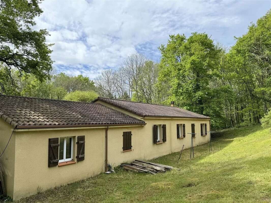 Maison à CAZALS