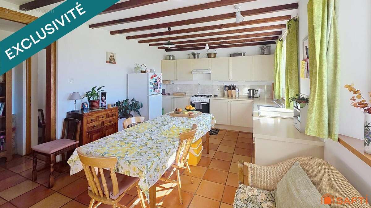 Maison 187 m² à Seyches  - photo 6