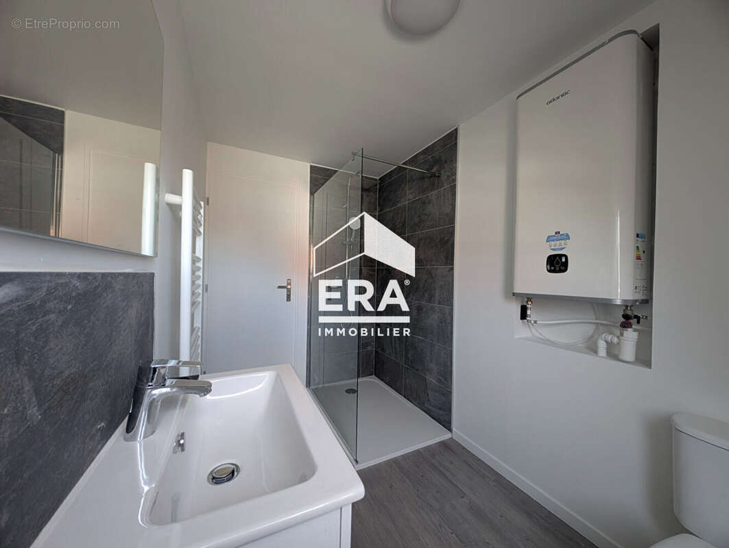 Immeuble de rapport - 3 lots d'habitation - Roubaix - photo 6
